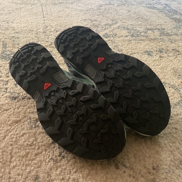 salomon shoes womens waterproof